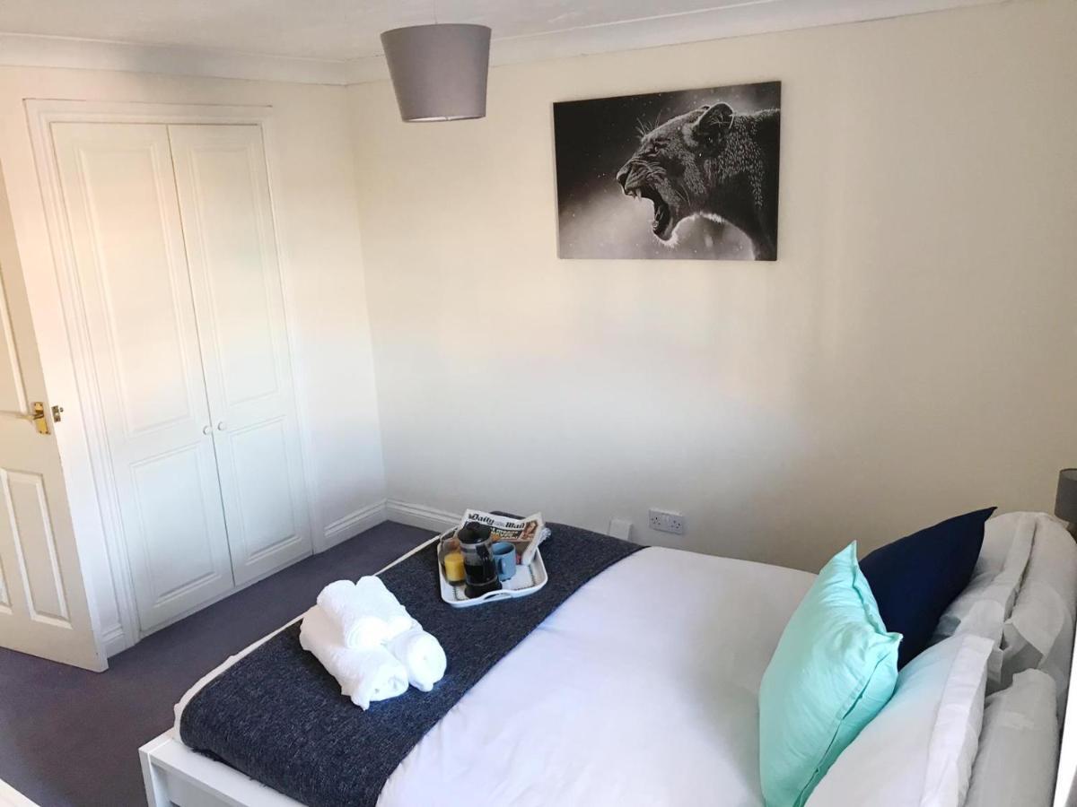 Chani Place Northampton Ngoại thất bức ảnh
