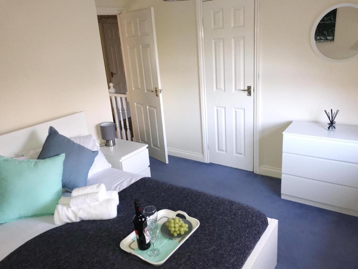 Chani Place Northampton Ngoại thất bức ảnh